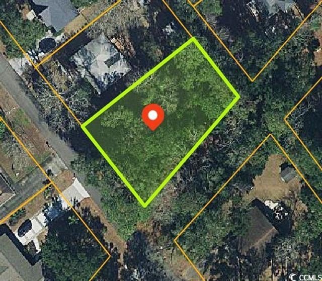 One of the largest building lots in the North side of Surfside - Beach Lot for sale in Surfside Beach, South Carolina on Beachhouse.com