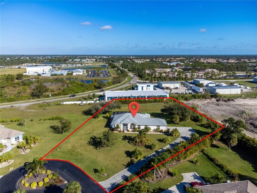 Over 1.2 acres of land in this beautiful home, step into - Beach Home for sale in Englewood, Florida on Beachhouse.com