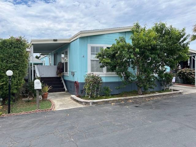 3 Beds/2 Baths, Newer Paint, Laminate Floors, Dual Paned Windows - Beach Home for sale in Costa Mesa, California on Beachhouse.com