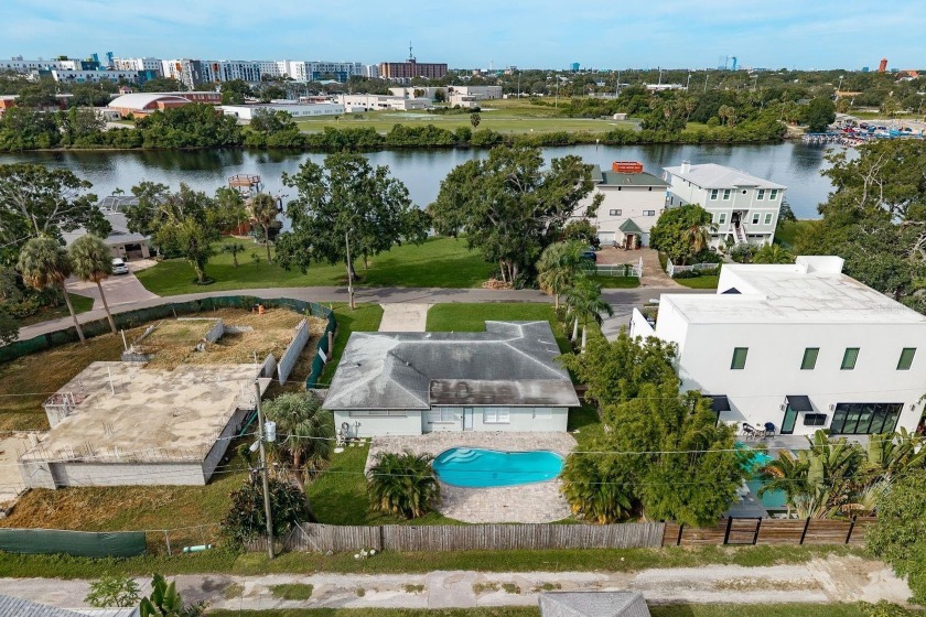 Waterfront lifestyle living starts here--close to everything - Beach Home for sale in Tampa, Florida on Beachhouse.com
