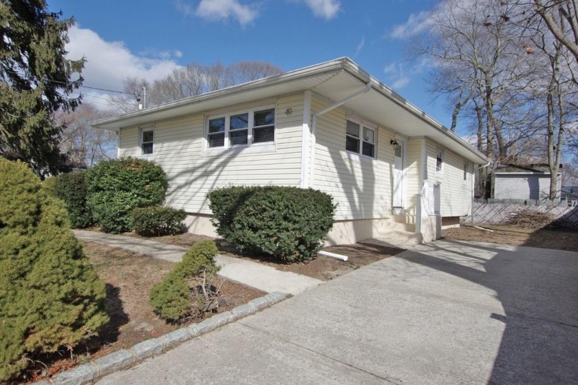 Your White Picket Fence Dream in this Ranch Style Home Awaits! - Beach Home for sale in Shirley, New York on Beachhouse.com
