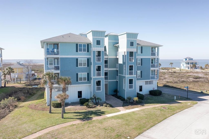 Priced to Sell! This highly sought after top floor unit - Beach Condo for sale in Galveston, Texas on Beachhouse.com