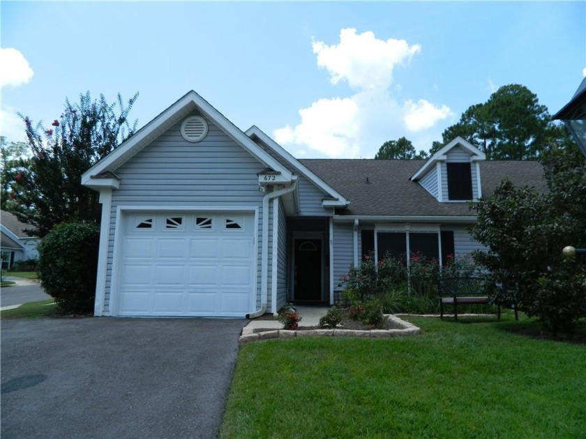 Welcome to Spring Lake, an inviting gated community in West - Beach Townhome/Townhouse for sale in Mobile, Alabama on Beachhouse.com