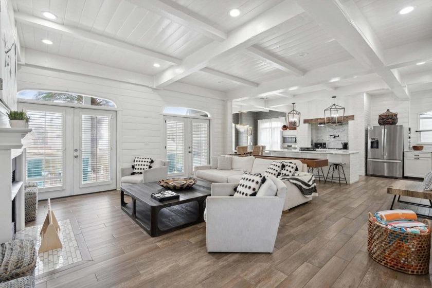 Indulge in the epitome of luxurious modern living with this - Beach Home for sale in Destin, Florida on Beachhouse.com