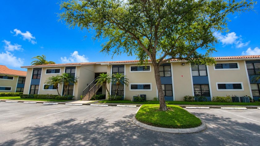 Beautifully updated 2-bedroom, 2-bath second-floor condo with - Beach Condo for sale in West Palm Beach, Florida on Beachhouse.com