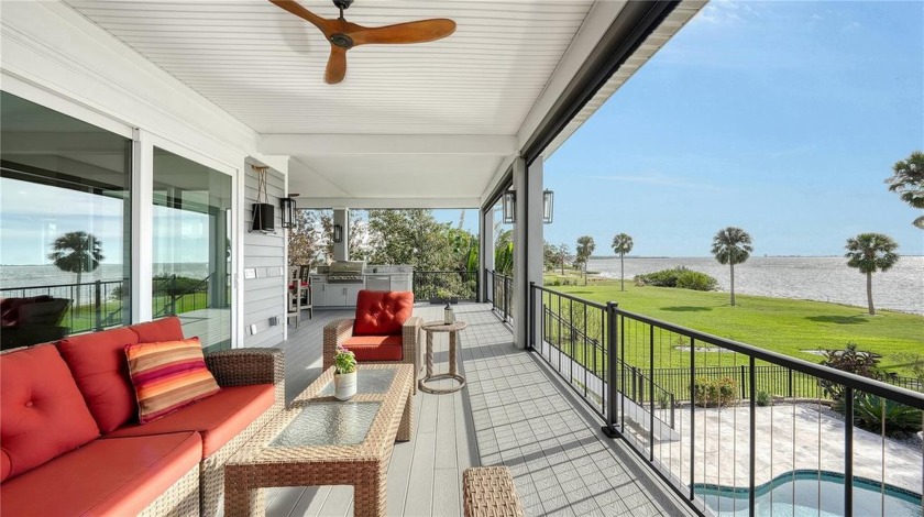 This beautifully updated bayfront residence in historic - Beach Home for sale in Sarasota, Florida on Beachhouse.com