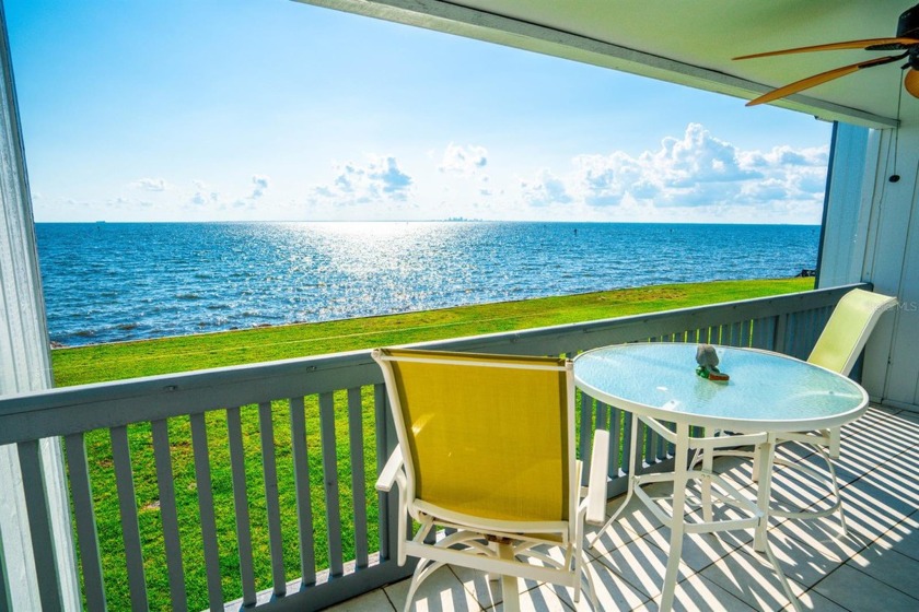Light and roomy, nicely furnished  two bedroom two bath condo - Beach Condo for sale in Ruskin, Florida on Beachhouse.com
