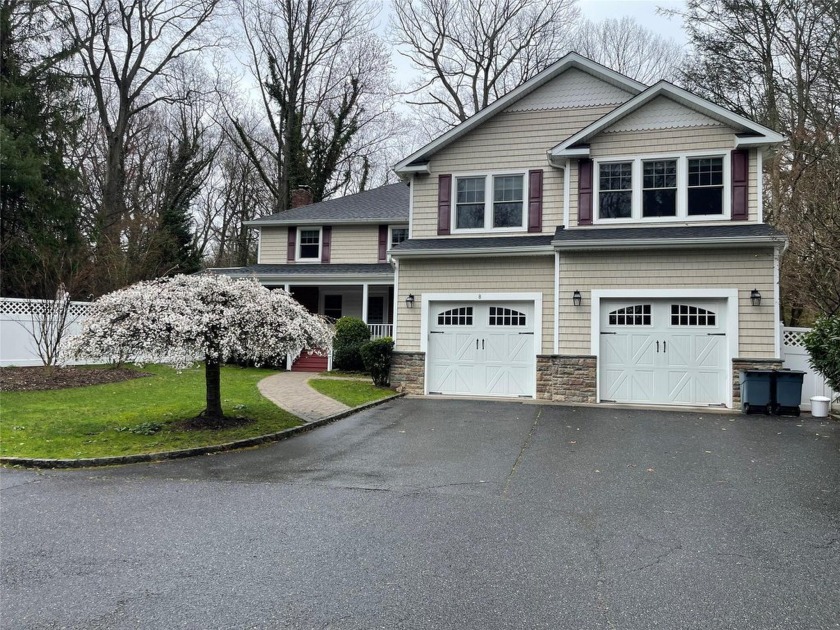 Privacy Galore.....Dead End Street..... .87 Of an Acre, This - Beach Home for sale in Glen Cove, New York on Beachhouse.com