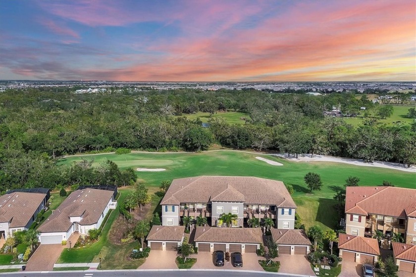 GORGEOUS GOLF COURSE VIEWS in ESPLANADE GOLF & COUNTRY CLUB - Beach Condo for sale in Lakewood Ranch, Florida on Beachhouse.com