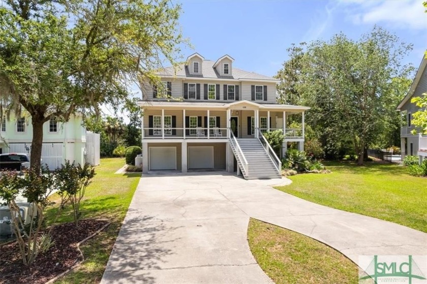 Welcome to this stunning home on Wilmington Island! From the - Beach Home for sale in Savannah, Georgia on Beachhouse.com