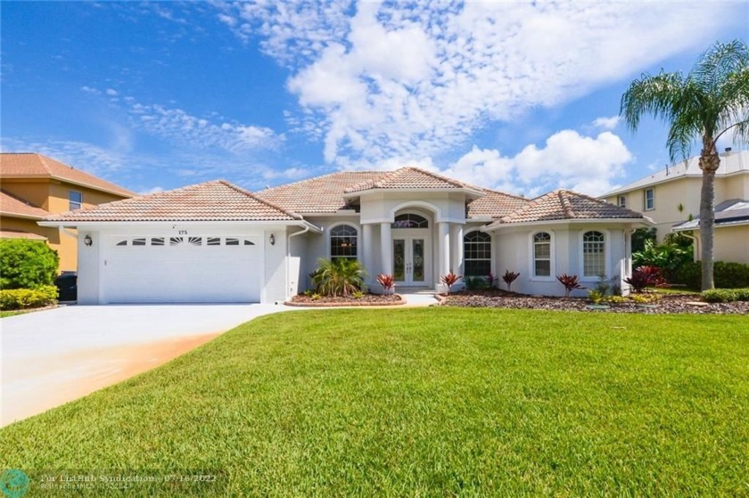 This Port St. Lucie, Private Gated Community is a GEM! Very Low - Beach Home for sale in Port Saint Lucie, Florida on Beachhouse.com