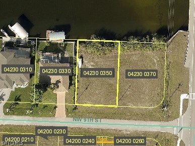 Introducing a premier gulf access property nestled in - Beach Lot for sale in Cape Coral, Florida on Beachhouse.com