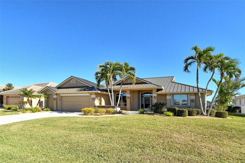 No Flood Damage from Hurricanes.   This beautifully updated - Beach Home for sale in Punta Gorda, Florida on Beachhouse.com