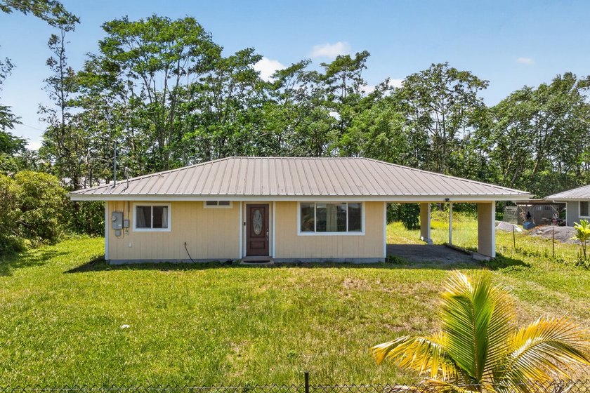 There's a reason Ainaloa has a thriving real estate market - Beach Home for sale in Pahoa, Hawaii on Beachhouse.com