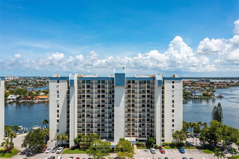 EXCELLENT ENTRY LEVEL PRICE FOR 2/2 CONDO IN YACHT & TENNIS - Beach Condo for sale in ST Pete Beach, Florida on Beachhouse.com