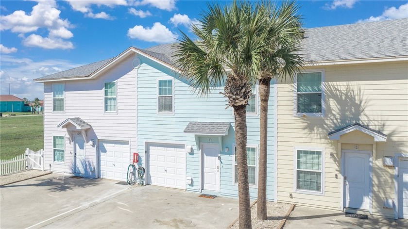 Escape to your tropical beach home away from home, just a - Beach Condo for sale in Port Aransas, Texas on Beachhouse.com