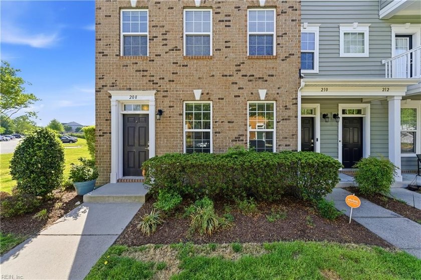 Positioned near Town Center, this three-story END UNIT - Beach Condo for sale in Virginia Beach, Virginia on Beachhouse.com