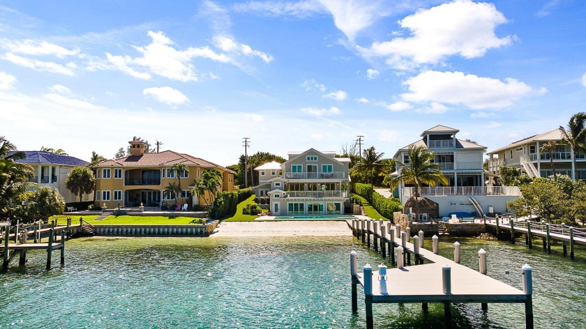 Welcome to your breathtaking Intracoastal Blue Water Estate - Beach Home for sale in Jupiter, Florida on Beachhouse.com