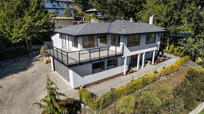 Freshly renovated including NEW interior and exterior handrails - Beach Home for sale in Saanich, British Columbia on Beachhouse.com