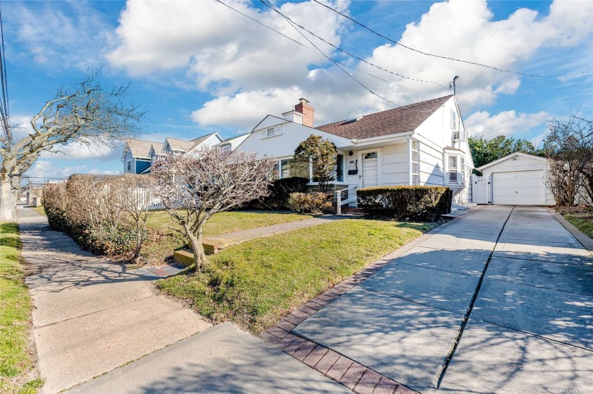 Located In The Desirable Incorporated Village Of  Atlantic Beach - Beach Home for sale in Atlantic Beach, New York on Beachhouse.com