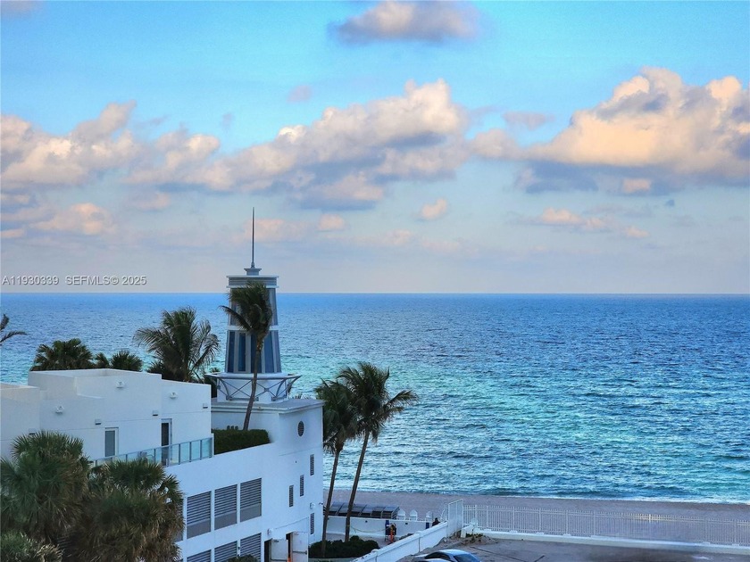 ~ HAPPY HOLIDAYS! ~ GIVE YOURSELF A GIFT ~ CLOSE & GET PAID ~ A - Beach Condo for sale in Hollywood, Florida on Beachhouse.com