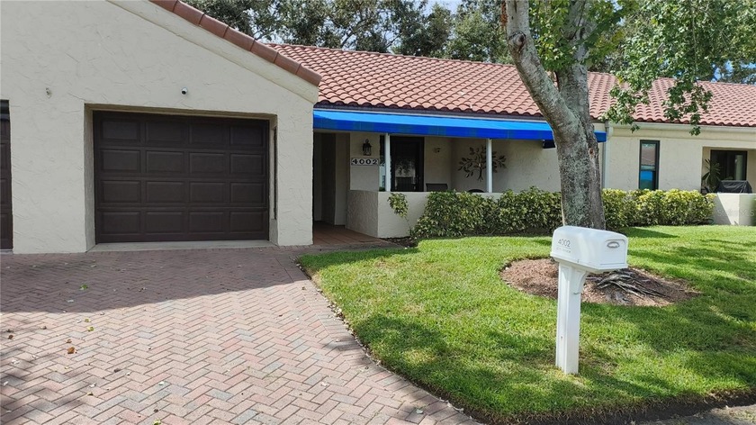 One or more photo(s) has been virtually staged. This villa at - Beach Home for sale in Pinellas Park, Florida on Beachhouse.com