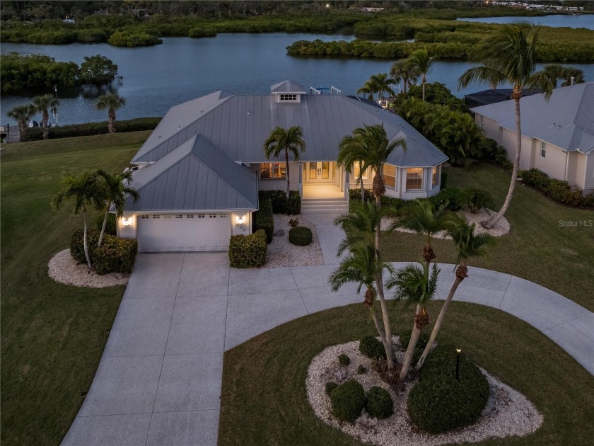 Under contract-accepting backup offers. Enjoy the boating - Beach Home for sale in Nokomis, Florida on Beachhouse.com