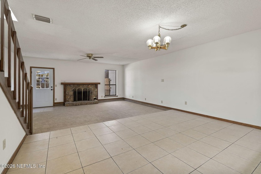 Charming townhome offering 1,700 square feet of comfortable - Beach Townhome/Townhouse for sale in Jacksonville, Florida on Beachhouse.com