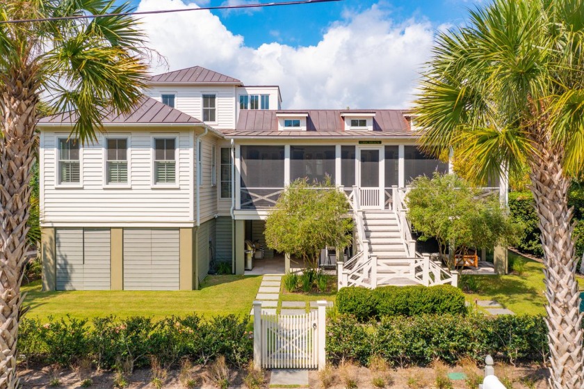 Discover the charm of Sullivan's Island with this beautifully - Beach Home for sale in Sullivans Island, South Carolina on Beachhouse.com