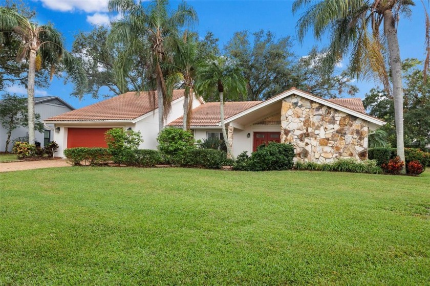 Welcome to Your Dream Home in The Meadows! This spotless - Beach Home for sale in Sarasota, Florida on Beachhouse.com