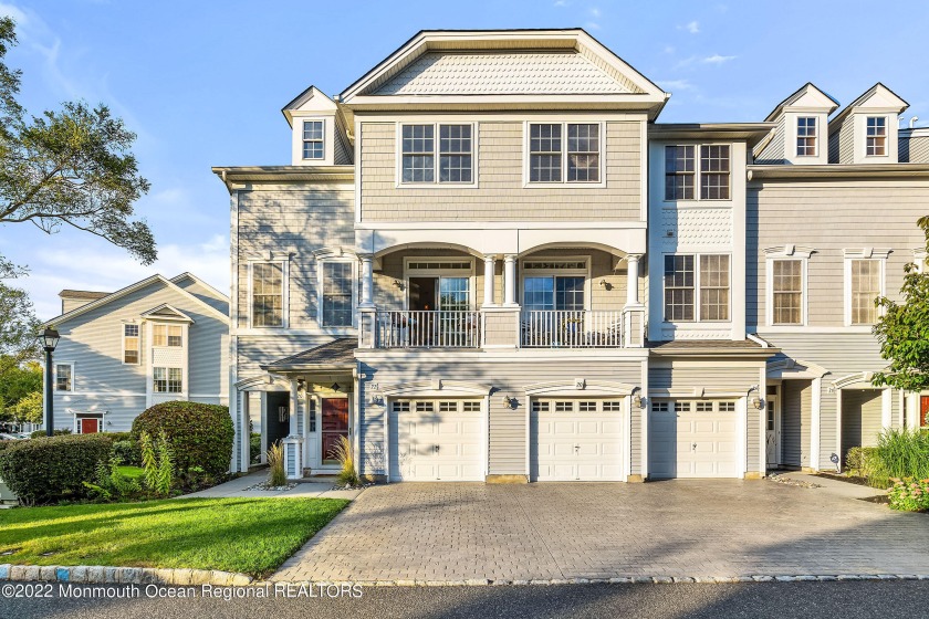 This sun-drenched END UNIT with 3 bedrooms and 3.5 baths is - Beach Townhome/Townhouse for sale in Port Monmouth, New Jersey on Beachhouse.com