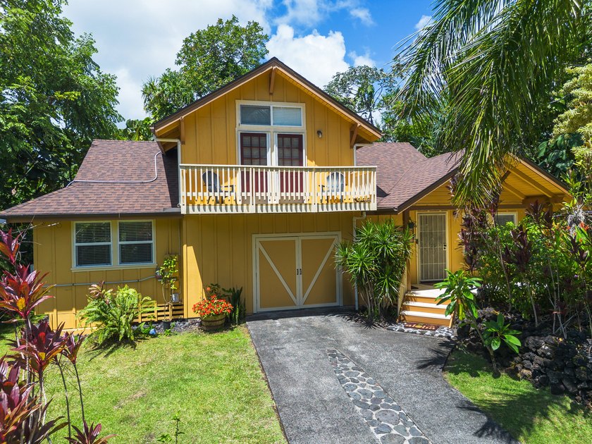 Listen to the waves crash and breathe in the salty air. Just - Beach Home for sale in Pahoa, Hawaii on Beachhouse.com