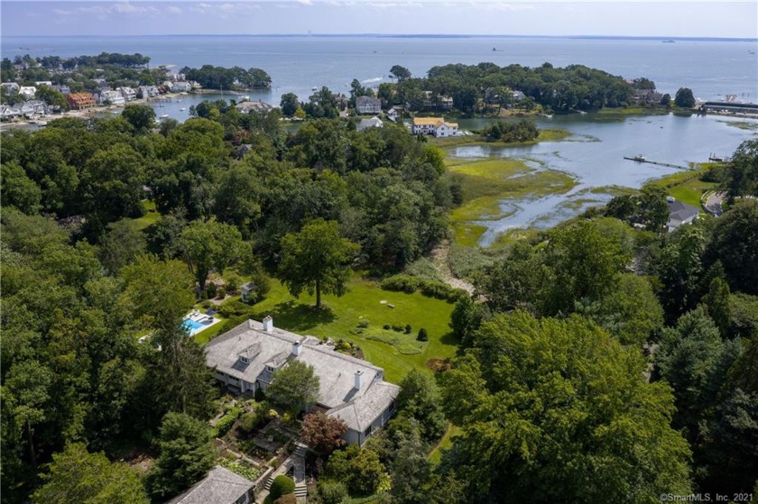 DARIEN CT: EXTRAORDINARY WATERFRONT RESIDENCE WITH DOCK IN - Beach Home for sale in Darien, Connecticut on Beachhouse.com