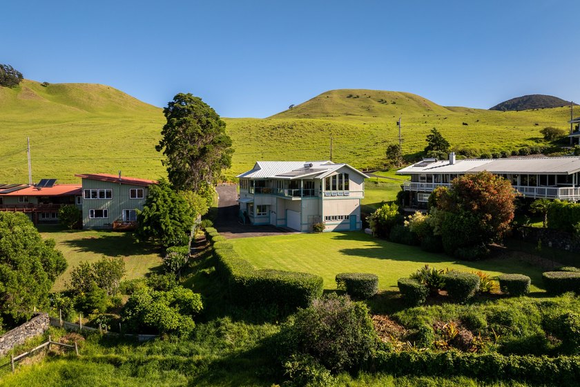 An exceptionally rare opportunity on Waimea's most elevated and - Beach Home for sale in Kamuela, Hawaii on Beachhouse.com