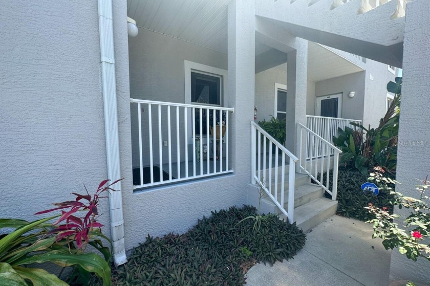 The Fiddlers Green Lake Side condos offer a rare opportunity to - Beach Condo for sale in Rotonda West, Florida on Beachhouse.com