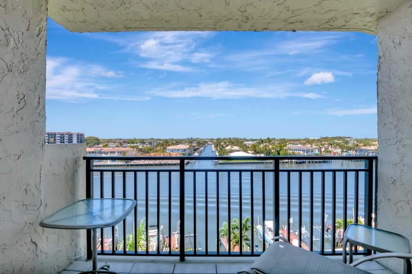 AMAZING DIRECT INTRACOASTAL, 1 BEDROOM, 1 1/2 BATHROOM CONDO! - Beach Condo for sale in Highland Beach, Florida on Beachhouse.com