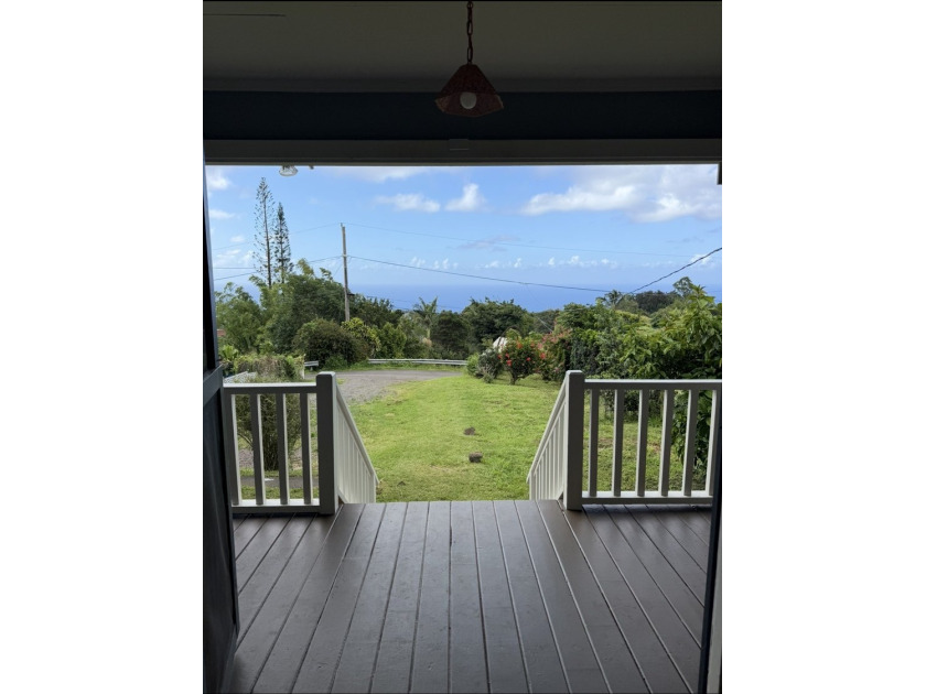 Super Charming with Big Ocean views. Just finished major remodel - Beach Home for sale in Honokaa, Hawaii on Beachhouse.com