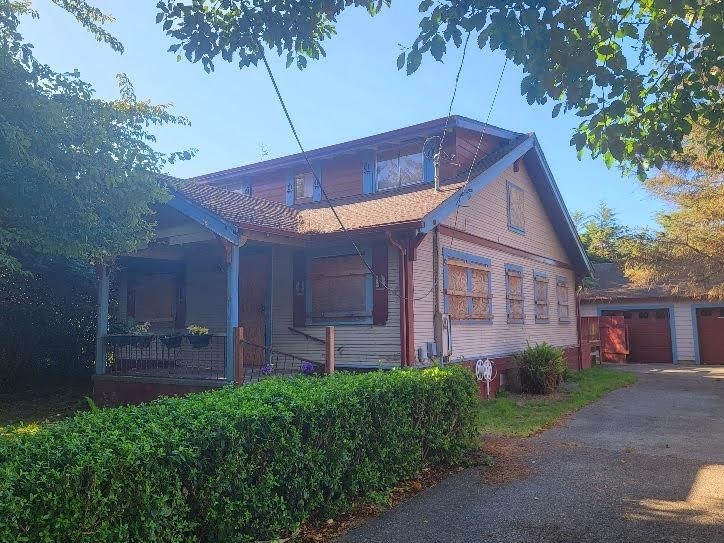 This home represents an exceptional investment opportunity for - Beach Home for sale in Crescent City, California on Beachhouse.com