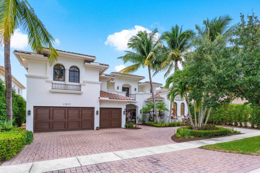 This gorgeous lakefront rarely offered updated Bordeaux model in - Beach Home for sale in Boca Raton, Florida on Beachhouse.com