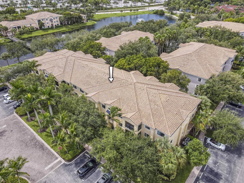 Spacious 3-bedroom, 2-bath, 1st-floor condo in the private gated - Beach Condo for sale in Palm Beach Gardens, Florida on Beachhouse.com