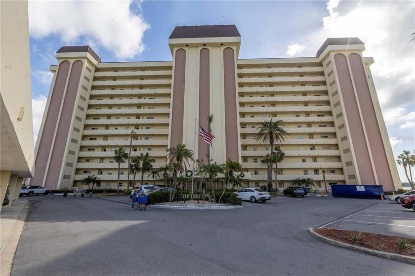 Welcome to Paradise in this fully furnished turnkey, updated 9th - Beach Condo for sale in St. Petersburg, Florida on Beachhouse.com