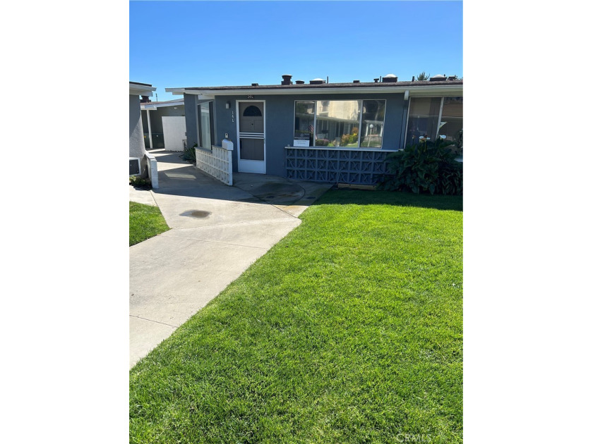 2 Bedroom, 1 Bath; fully expanded, cut-off corner, garden view - Beach Other for sale in Seal Beach, California on Beachhouse.com
