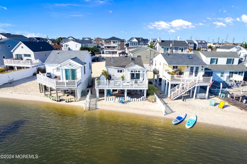 WATERFRONT - BAYSIDE - UPDATED RAISED RANCH FEATURING 2 BEDROOMS - Beach Home for sale in Seaside Heights, New Jersey on Beachhouse.com