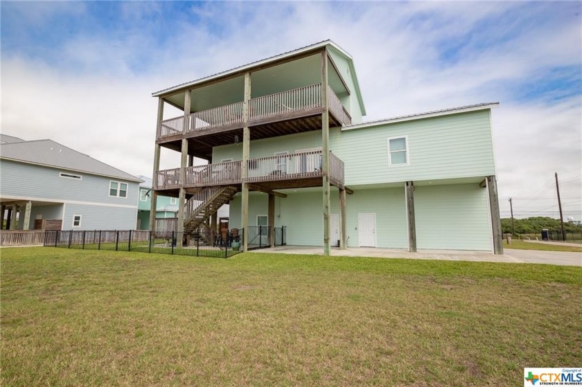 Here is your chance to own a piece of paradise located just - Beach Home for sale in Port O Connor, Texas on Beachhouse.com