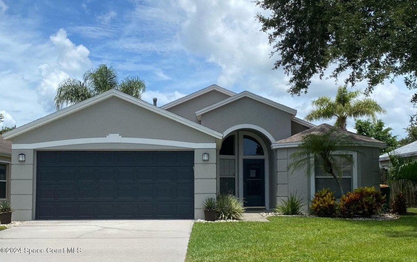 PRICE improvement! Lovely home for sale located in Hammock Trace - Beach Home for sale in Melbourne, Florida on Beachhouse.com