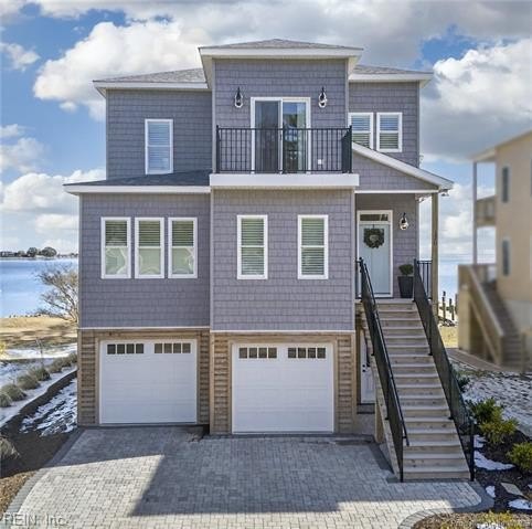 Experience coastal luxury in this 2024 custom built waterfront - Beach Home for sale in Yorktown, Virginia on Beachhouse.com