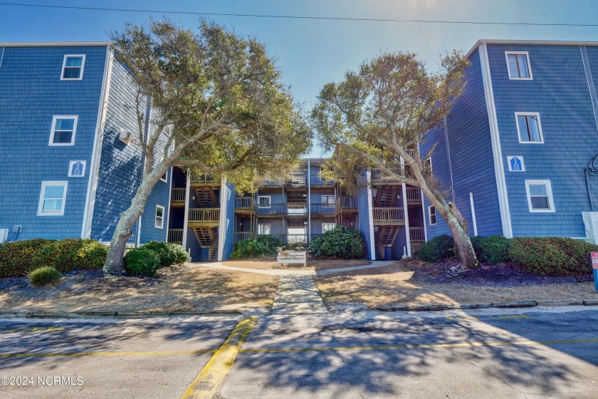 Seize the opportunity to own this prime oceanfront first floor - Beach Condo for sale in North Topsail Beach, North Carolina on Beachhouse.com