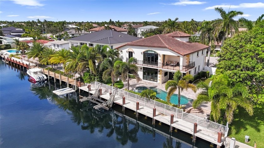 This elegantly finished 6-bedroom, 6.5 bath home features marble - Beach Home for sale in Lighthouse Point, Florida on Beachhouse.com