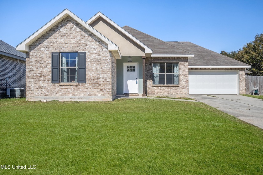 This beautifully remodeled three-bedroom, two-bathroom brick - Beach Home for sale in Gulfport, Mississippi on Beachhouse.com