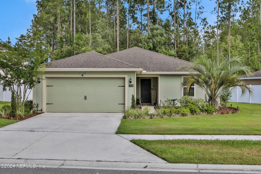 This adorable 3-bedroom 2-bath home is conveniently located in - Beach Home for sale in Yulee, Florida on Beachhouse.com